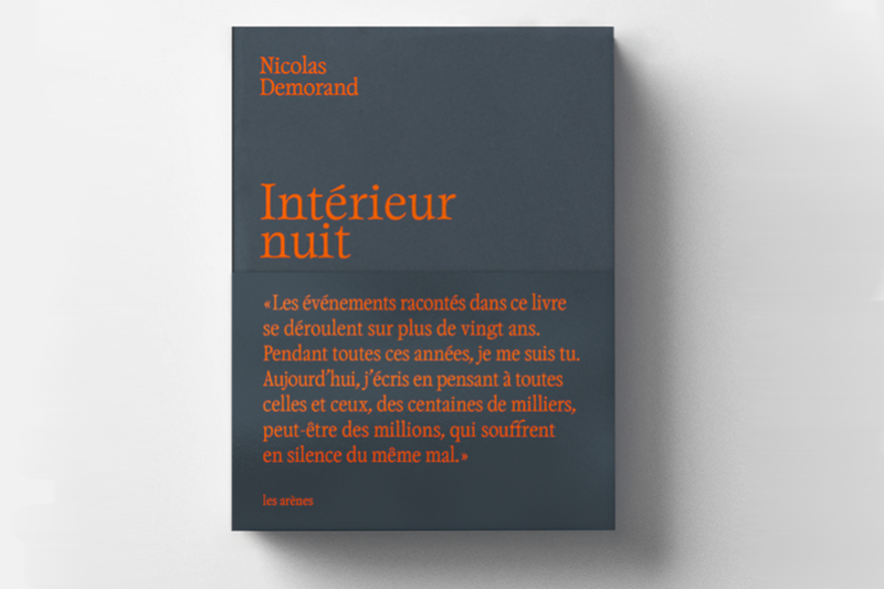 Intérieur nuit
