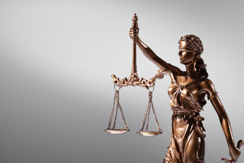 La justice tête haute