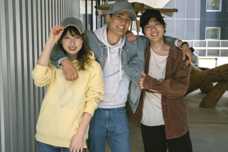 Loués soient les amis