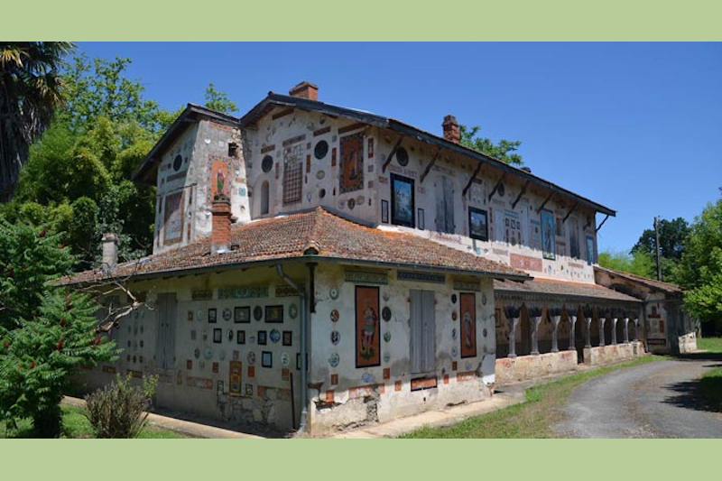 Radiobastides - D’hier et d’aujourd’hui Mardi 09-03-2021 - Le château de Senelle