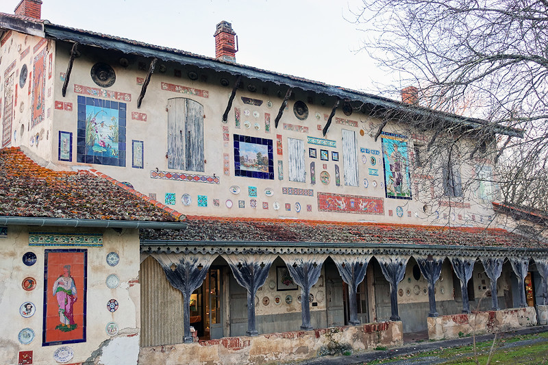 Radiobastides - La nef des fous La Maison des assiettes