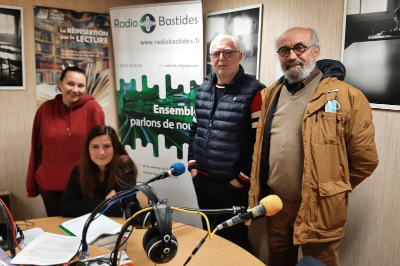 Radiobastides - Regards Sur Les Medias Revue de presse du 04-03-2022