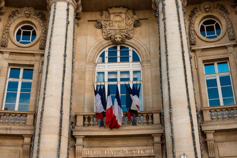 Radiobastides - Billet d’Humeur Le Président et les Institutions