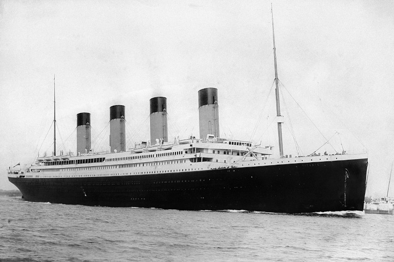 Radiobastides - Symboles et conscience Le Titanic #36