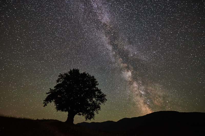 Radiobastides - Bien vivante Autour des étoiles